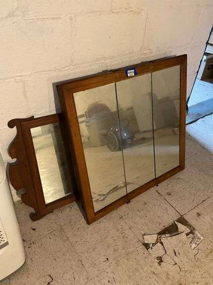 Two wood framed mirrors 30.5x30