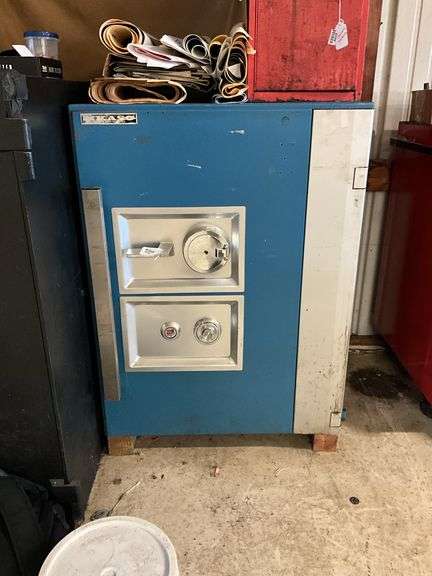 KASO safe, key and combination provided,  50 X 34 X 29,