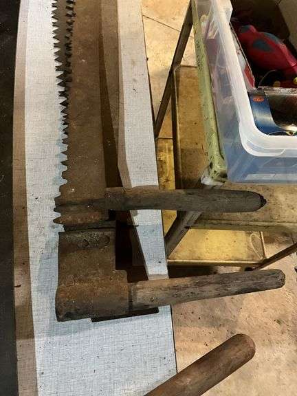 Lumber saws lot