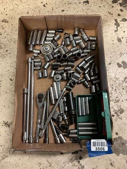 Lot to include ratchets, extensions, sockets and more