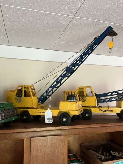 Michigan pressed steel toy crane truck