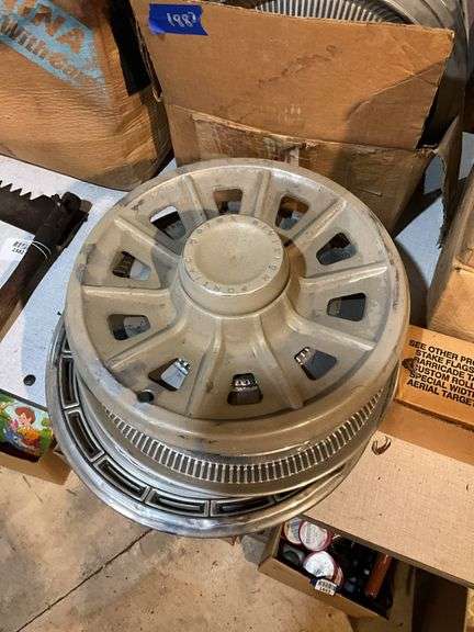 Vintage hubcaps lot