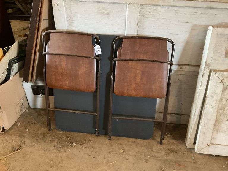 Folding card table and two chairs, *** PLEASE NOTE: This item has no stair access and must be picked up on July 15th between 11:00-1:30PM. Item will be removed from loft for pickup.
