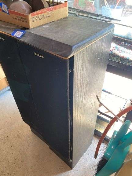 Onkyo speaker pair