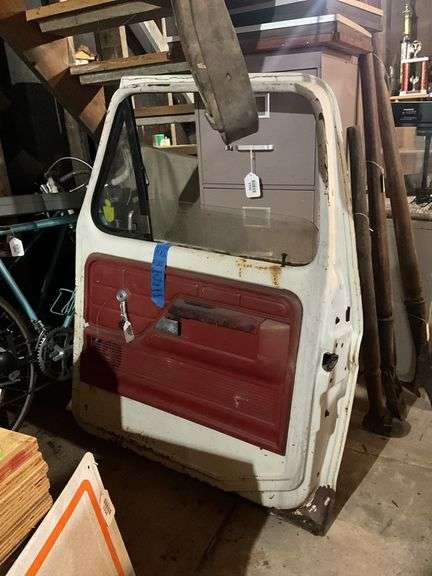 1970s Ford Bronco or truck door complete w/ glass