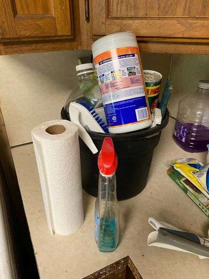 Bucket, paper towels, rubber gloves, cleaning supplies, household items lot