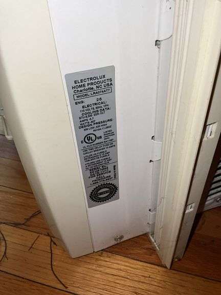 Frigidaire 6,500BTU window AC unit