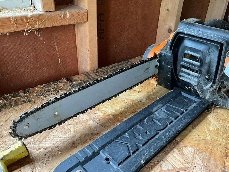 Worx 16” electric chainsaw