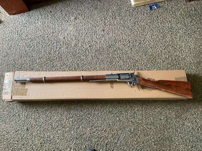 Denix toy/replica rifle, Made in Spain, w/ box