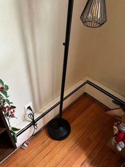 3-lite floor lamp w/ wire cage shades