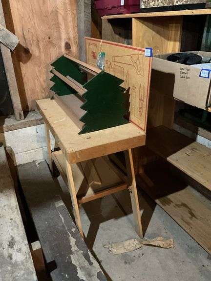 Toy workbench, and pine tree caddy