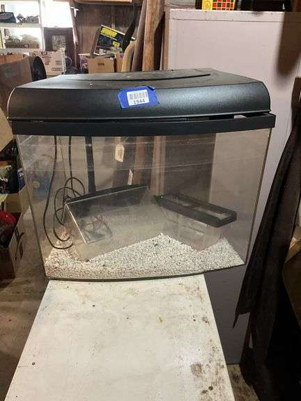 Aquarium tank