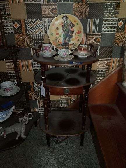3-tier oval stand and contents: clown collector plate, decorated mini cups/saucers