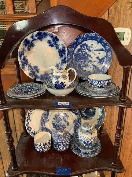 Contents of two shelves: blue & white china including flow blue, transferware, Phoenix bird china, spongeware