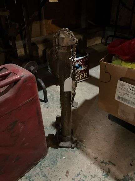Vintage military gas can, jack