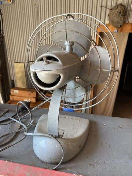Vintage GE electric fan