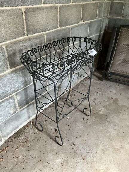 Wrought wire work planter stand