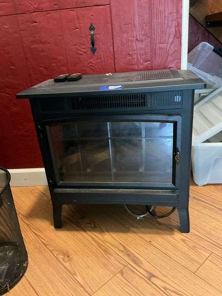 Dura-Flame electric heater stove w/ remotes 24x12x23