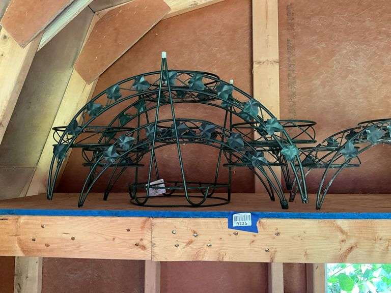 Wire work plant stands