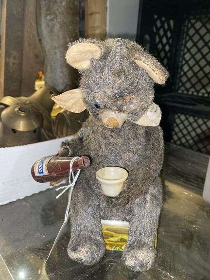 Vintage battery op drinking bear toy