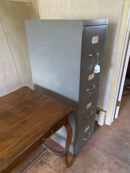4-drawer metal file cabinet 15x24x52