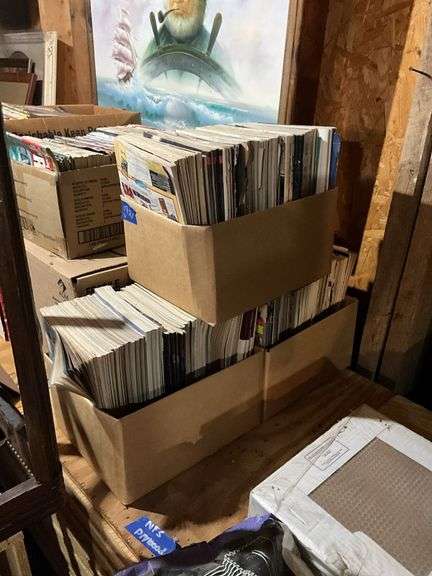 Large lot of Truckin magazine, mostly 1980's-1990's