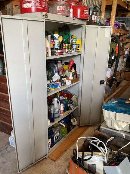 2-door metal storage cabinet - no contents 36x72x18, MUST COME DURING LAST 2 HOURS OF PICKUP FOR THIS ITEM.