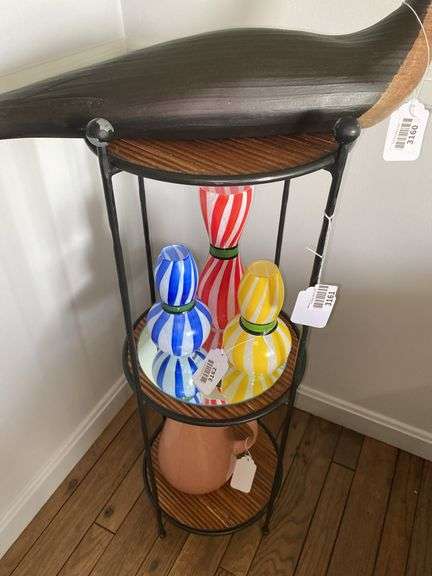 3-tier round metal stand - no contents 13.5x13.5x35