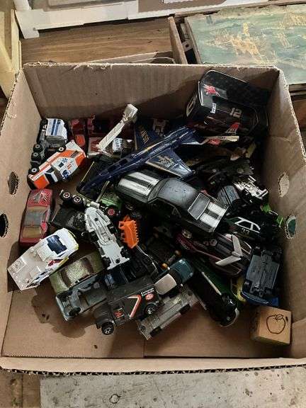 HotWheels service center and cars lot