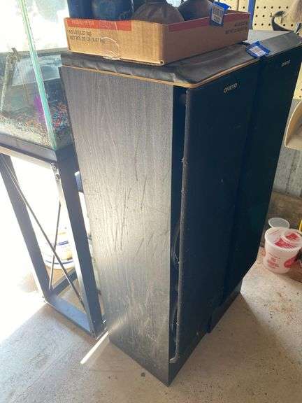 Onkyo speaker pair