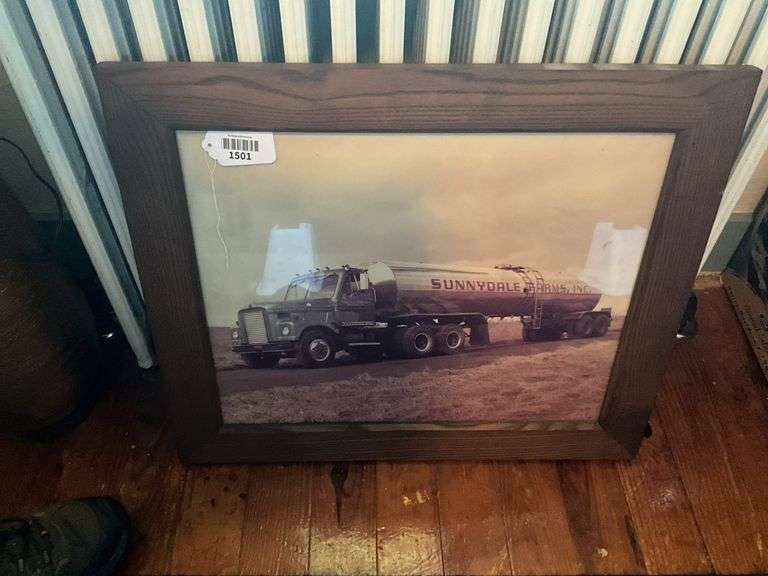 Sunndale Farms tanker truck photo, framed 24x20