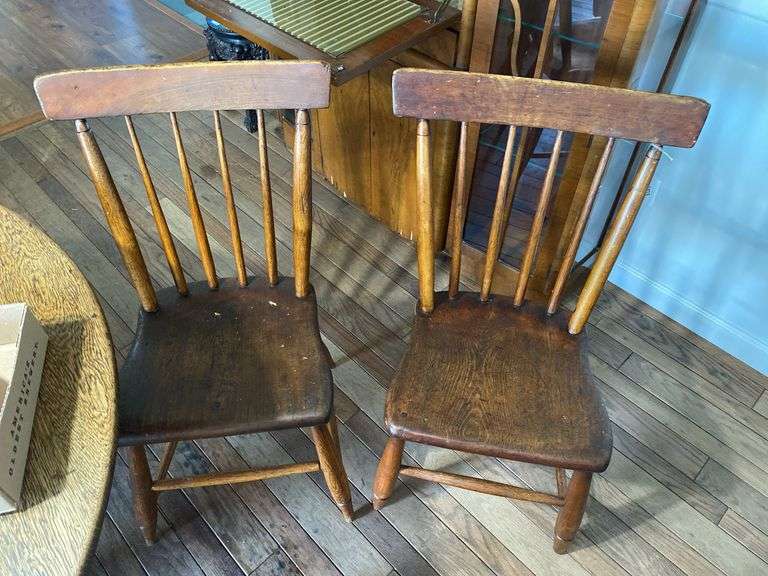 Pair of spindled back plank bottom chairs