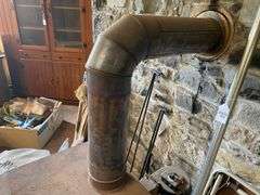 EE woodstove and tools 22x33.5x32