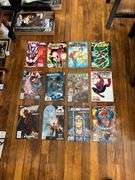 Comic book lot including: Catwoman, Wolverine, Spider-Man, Avengers