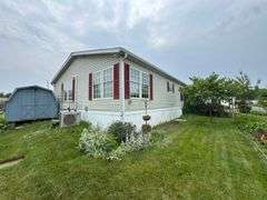 REAL ESTATE: Mobile Home at 142 Pleasantwood Ave, St. Thomas, PA 17252