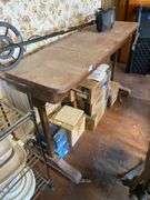 Work table - no contents 48x15x32