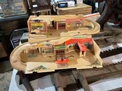 HotWheels service center and cars lot