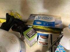 Bucket, paper towels, rubber gloves, cleaning supplies, household items lot