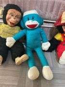 Chalkware Porky Pig figure, vintage Mr. Bim and other monkey dolls, Wrinkles dog puppet in box