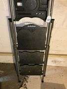 Folding step ladder