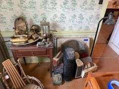 End stand, brass vanity mirror, metalware, vintage Zenith portable radio, GE plastic table radio, Cds, vintage adding machines, electric fans25.5x17.5x31