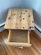 Adirondack style wood end stand w/ drawer 20x20x24