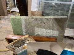 Singer cabinet sewing machine and sewing box, accessories, button jars 27x18.5x31