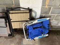 Folding patio chairs lot