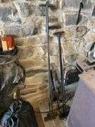 EE woodstove and tools 22x33.5x32