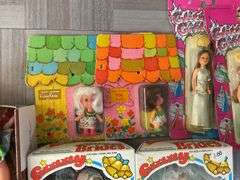 Dolls including: Ginny International Brides in boxes