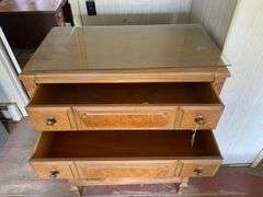 Mid-century traditional chest of drawers w/ protective glas top 36x20x49