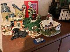 Cottage models, animal figurines, Christmas decor, blue spongeware