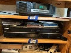 Toshiba DVD/VHS player, CDs