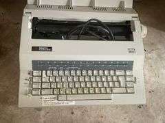 Smith Corona Mark I smart electric typewriter